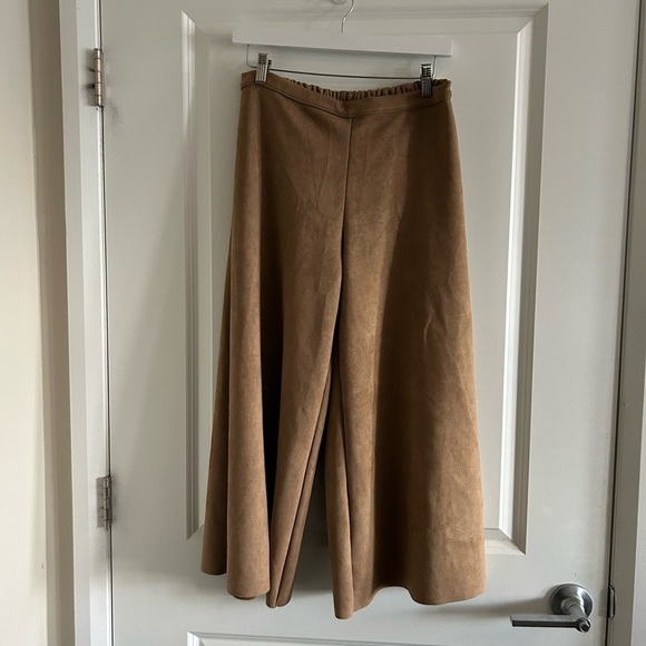 Bryn Walker Sequoia Flat Front Ella Faux Suede Pant Crop Wide Leg - Picture 2 of 5